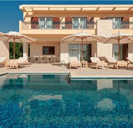 5 bedroom villa with infinity pool and sea views Hvar Town, sleeps 10